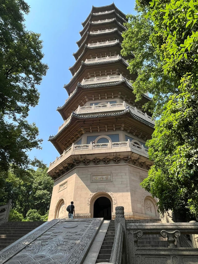 🌿✨ Linggu Scenic Area, Nanjing — A Place of Faith and Memory ✨🌿 🌿✨ Linggu Scenic Area, Nanjing — A Place of Faith and Memory ✨🌿