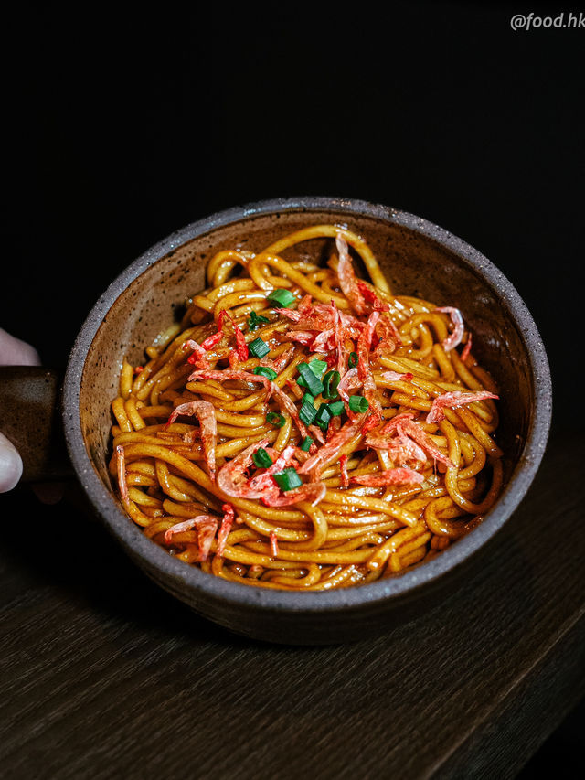 維港夜景配港式創意菜！$40食到菠蘿包夾雪糕？