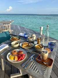 ☀️ Elegant Breakfast with a View in the Maldives