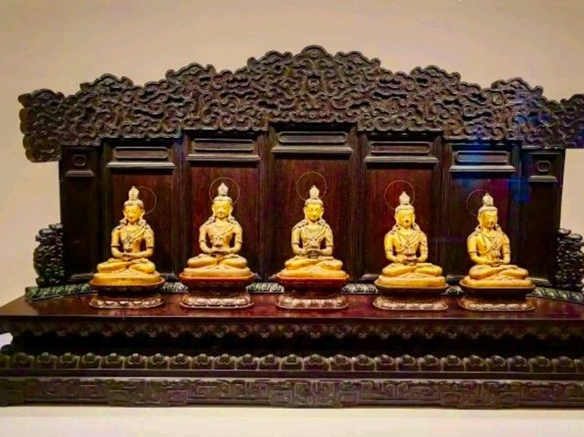 A Modern Window to Ancient China — Hong Kong Palace Museum