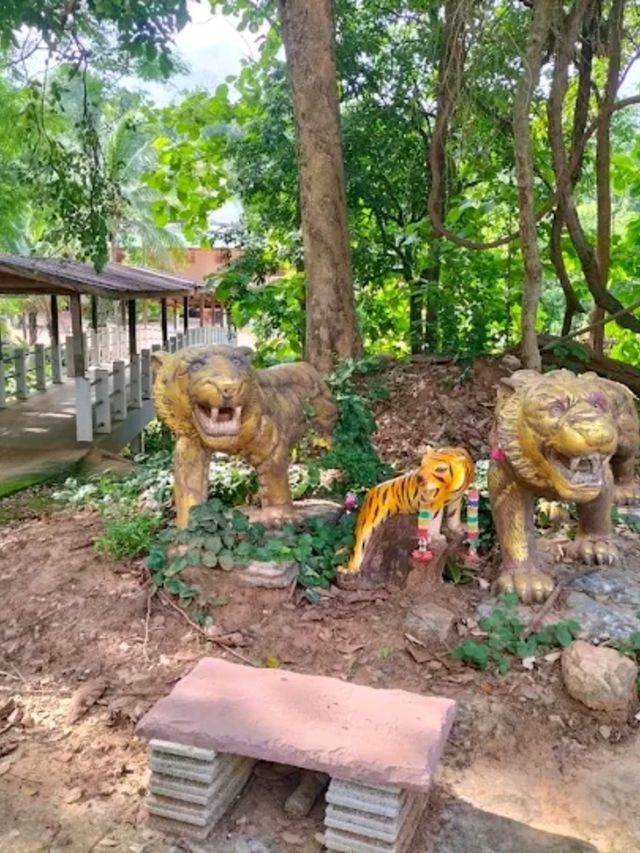 รีวิว วัดอุดมคงคาคีรีเขต