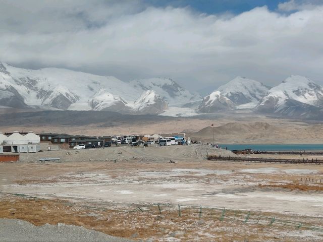 Father of Ice Mountains — Muztagh Ata
