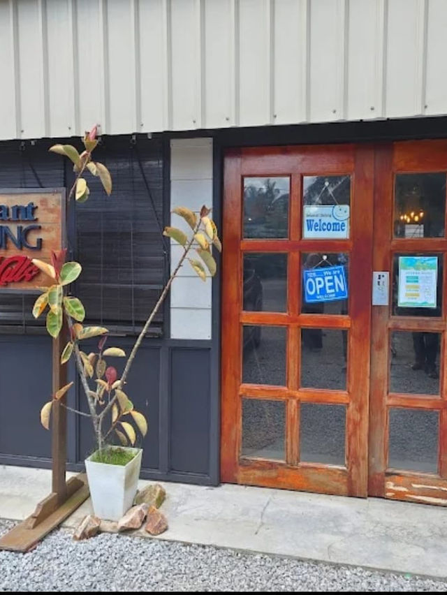 Modern Eatery with spectacular foods