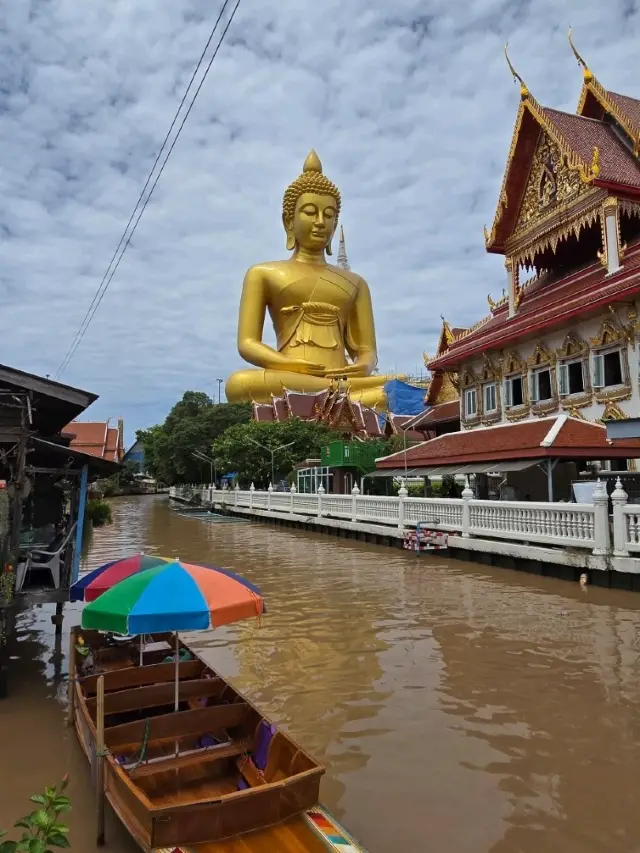 泰國曼谷瓦帕克南帕西查倫Wat Pak Nam