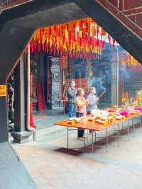 豐原最早的廟宇，宮內有嘉慶年間的文物喔！