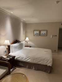 제주 롯데호텔 — 감성과 클래식 럭셔리가 공존하는 커플 여행 숙소