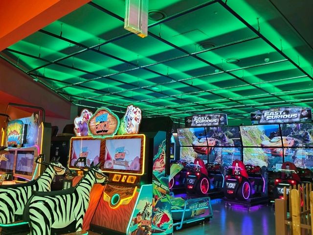 역대급 화려한 리조트 다녀왔어요! 역대급 화려한 리조트 다녀왔어요!