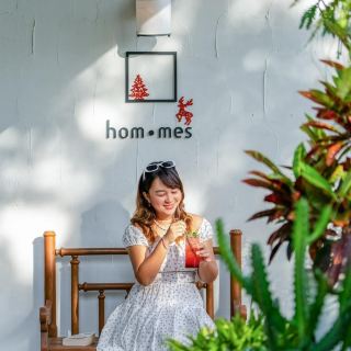 Homey-style cafe in Rawai
