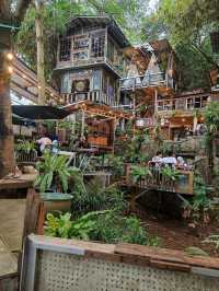 Tree house cafe Jarkata 