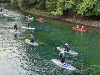 Canoeing and SUP on Lake Shikotsu.