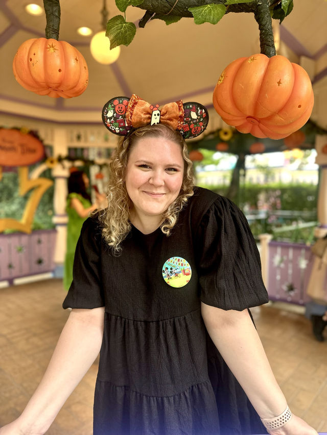 Get Wicked at Hong Kong Disneyland 🎃