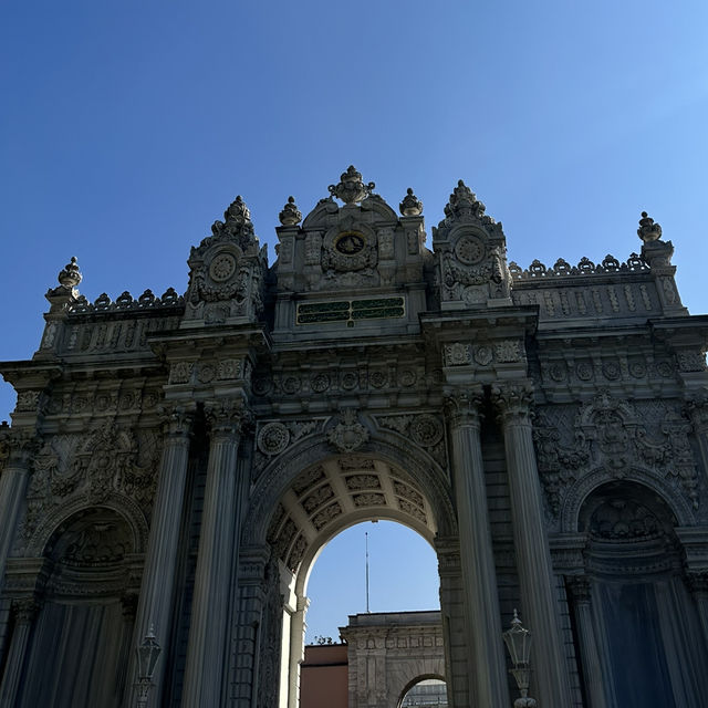 "Step into Royal Splendor: Exploring the Magnificent Dolmabahçe Palace"