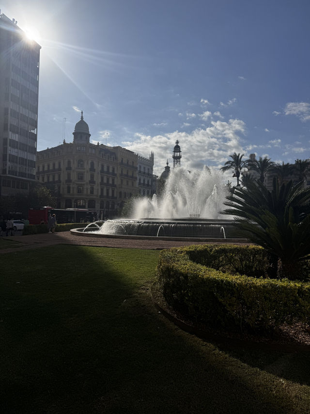Valencia Travel Guide 🇪🇸