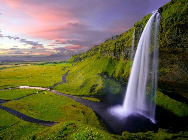 Iceland: The land of Fire and Ice!