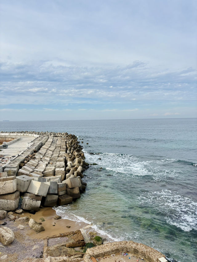 Just on the Mediterranean shore 🌊 !