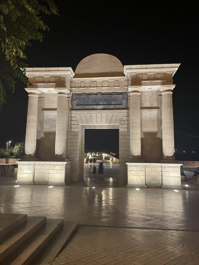 Málaga in the Heat: Chilling, Exploring & Eating Right