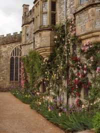 🏰 Haddon Hall – A Timeless Medieval Treasure in the Peak District
