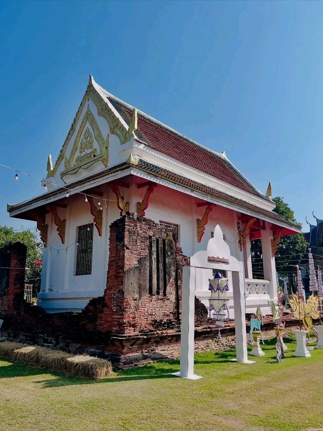 Wat Aranyik — Atmospheric Ruins of a Sukhothai-Era Temple