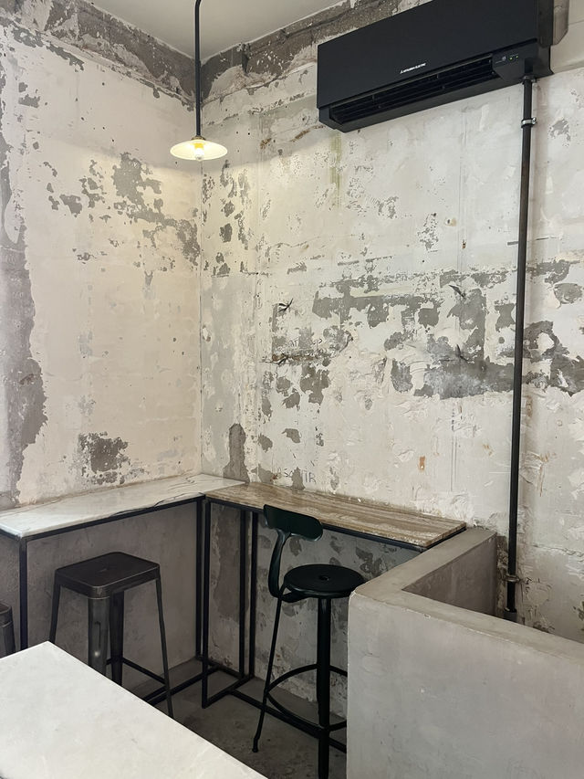Paris | The brilliant sandwich place near Le Bon Marche
