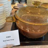 終於遇到行政酒廊有特調雞尾酒了｜上海中優城萬豪酒店