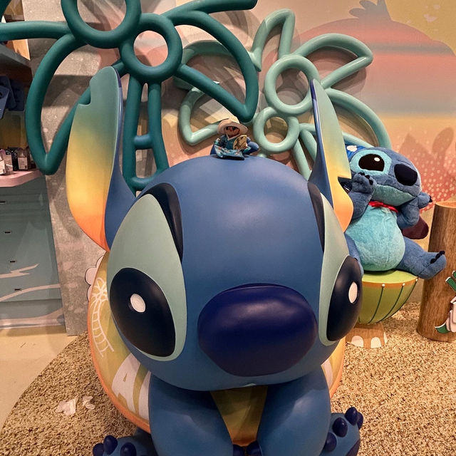 Disney Shanghai Store Perfect for a ☔️ day