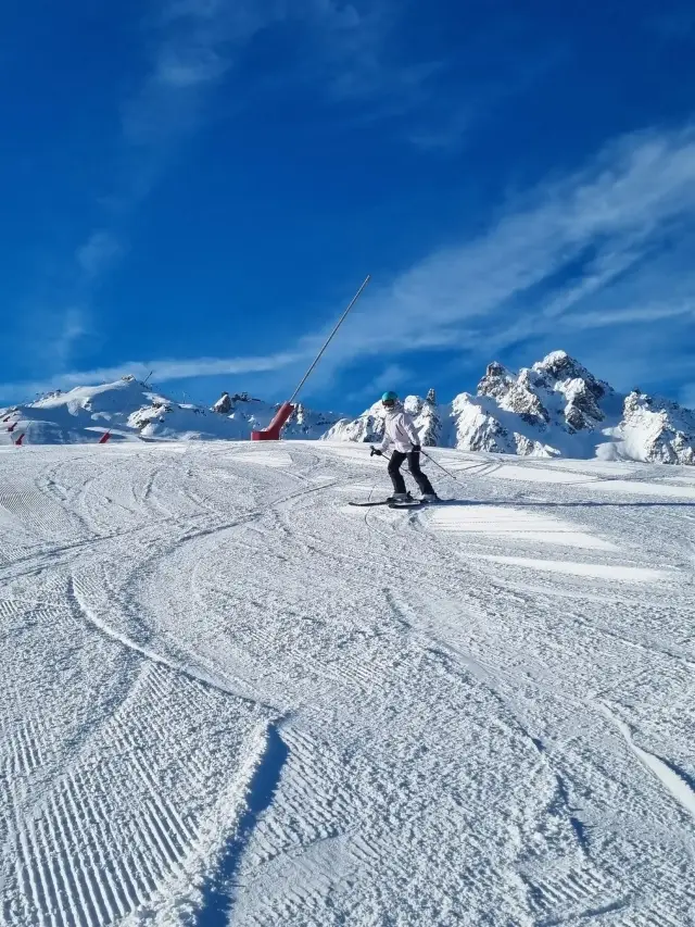 Beautiful French ski resort | Val Thorens