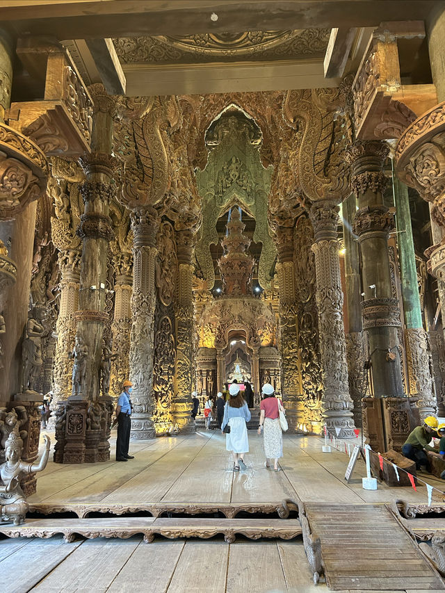 真理寺｜芭堤雅Ｃ位，世界最大木雕宮殿，精湛藝術品，栩栩如生