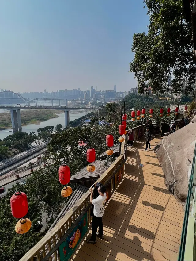 Chongqing Mountain City Lane | Century-old street lane, Ren'ai Hall, Houlu, Budo Old Hot Pot