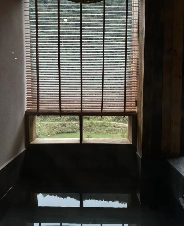 是真正的藏在山裡住在”湯”裡! 是真正的藏在山裡住在”湯”裡!