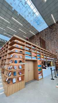 這個高顏值的書店,環境真的是好啊