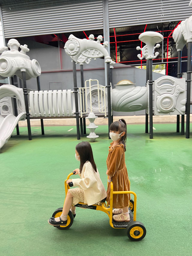 上海遛娃超美der玻璃博物館遛娃學習兩不誤