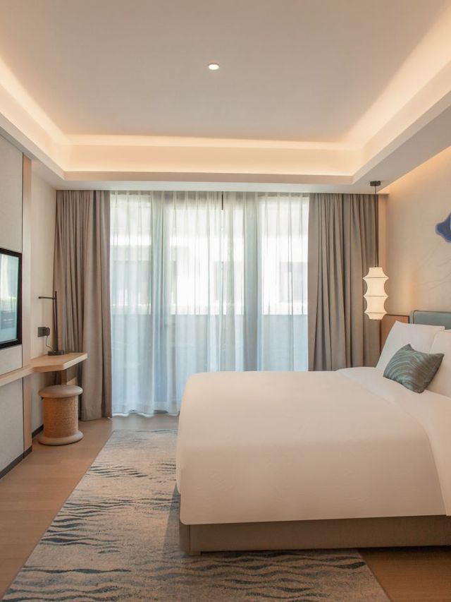 🏖️ Discover Xiangshan's Hidden Gem: Grand House 🏯✨