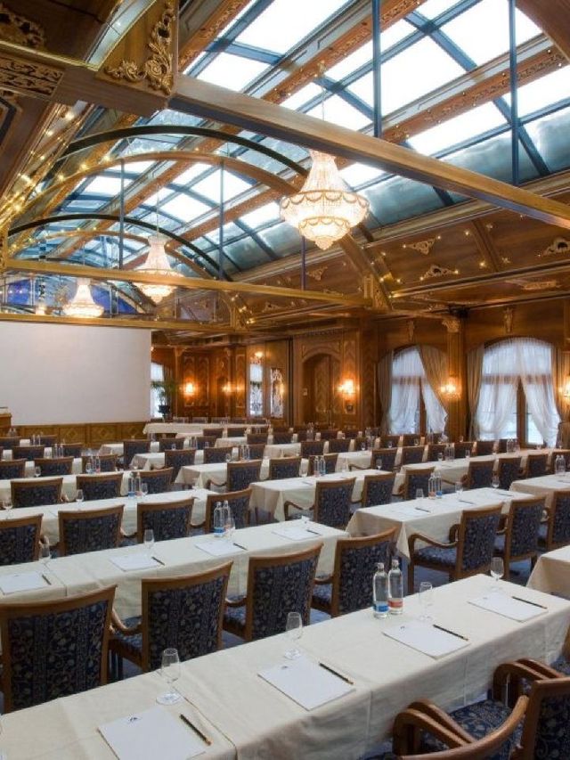 🏔️ Luxe Alpine Retreat: Grand Hotel Zermatterhof 🇨🇭