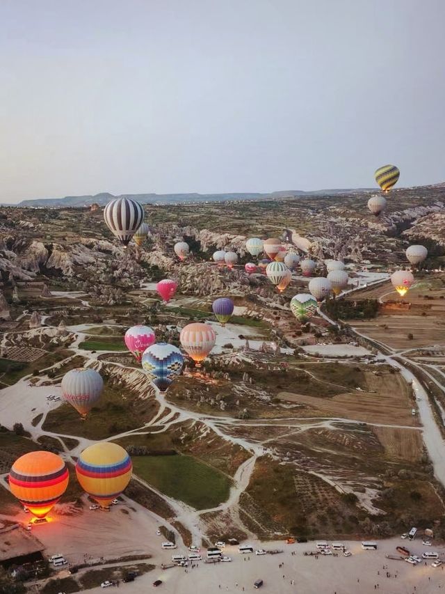 我所能想到最浪漫的事，就是在卡帕多奇亞乘坐熱氣球
