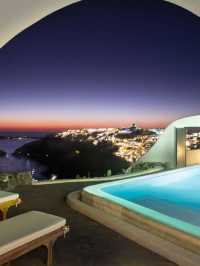 🌅 Santorini Serenity: Perivolas Hotel's Luxe Retreat! 🛎️