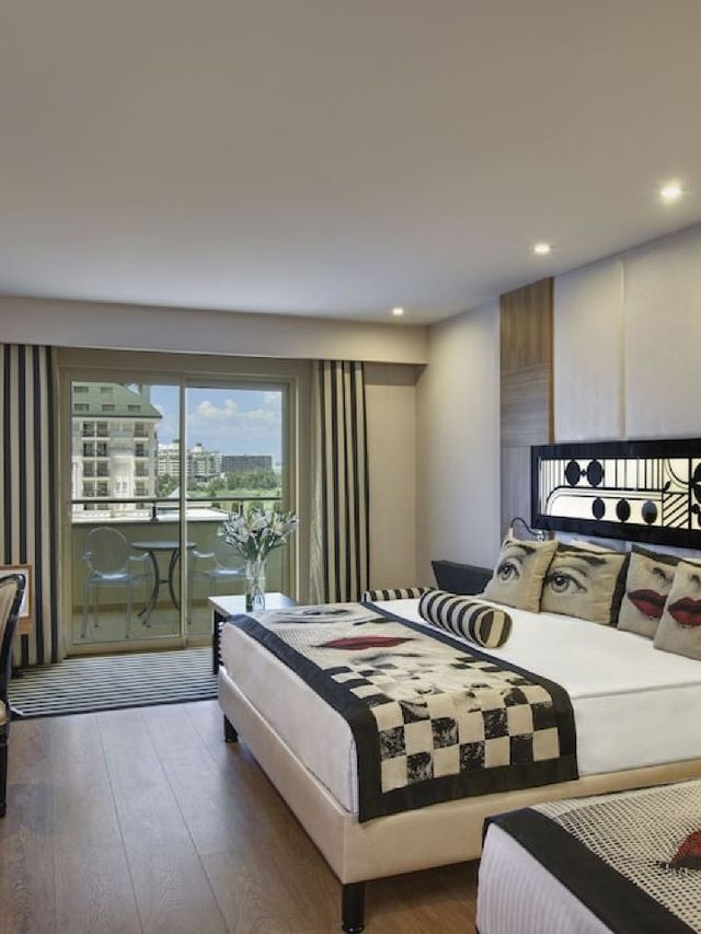 🌟 Luxe Sleeps in Lara: Delphin Imperial Highlights 🌟