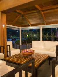 🌿🛏️ Kerala's Hidden Gem: Eco-Luxury at Thekkady! 🌟