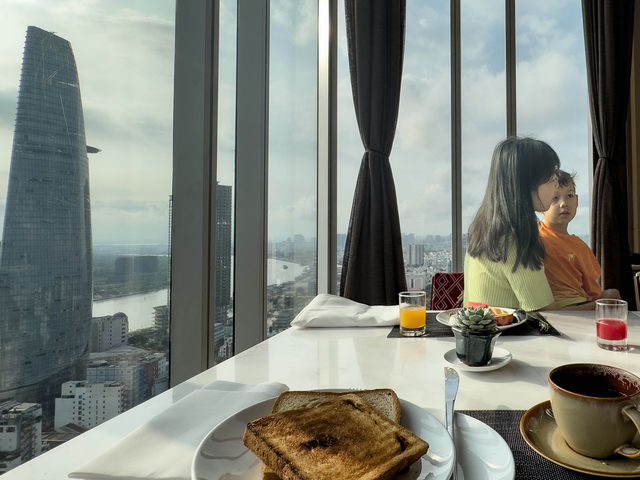 Coffee and Tea in HCM Hotel Luxury!