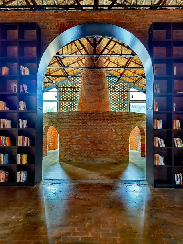 Not Morocco, free admission