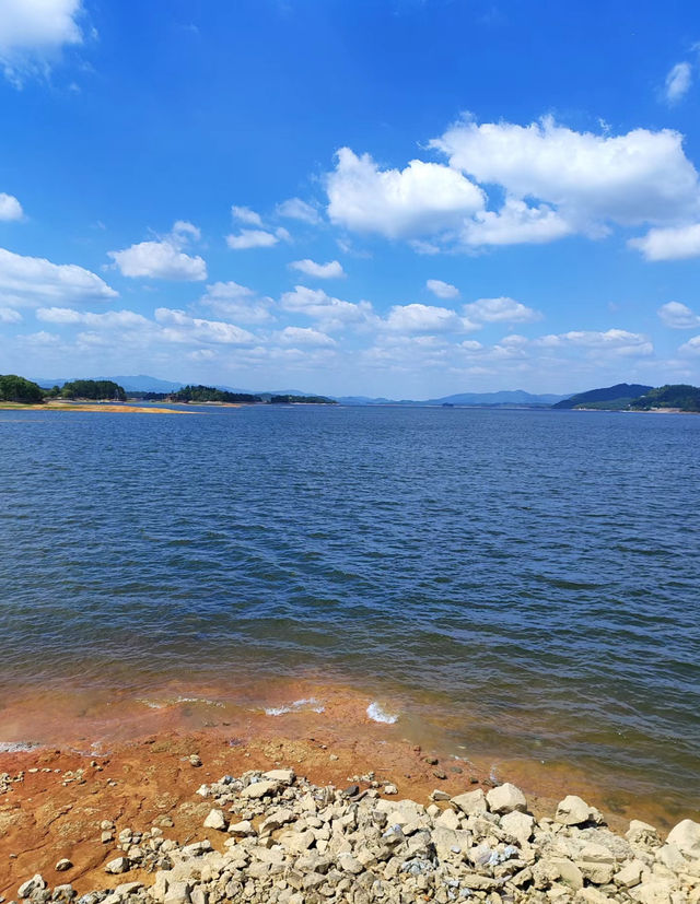 六安萬佛湖｜湖光山色與人文薈萃的休閒度假。