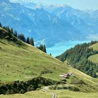 Golden pass through Brienz such a Heaven place 