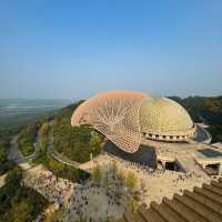 Exploring Niushoushan: Nature, History, and the Stunning Usnisa Palace!