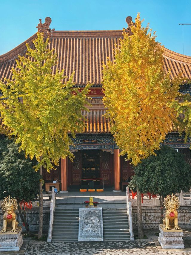 西五台雲居寺|鬧市中的寧靜古剎