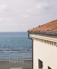 菲烏米奇諾 La Nave Beach：意大利海濱的璀璨明珠