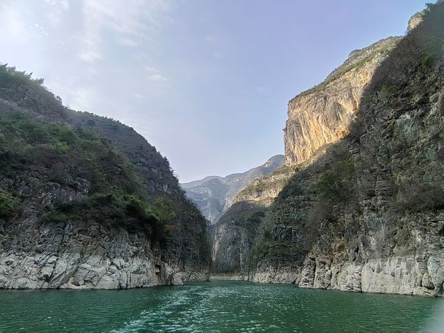 神女溪和神女峰