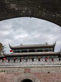 涼山4日遊 玩轉全景別錯過