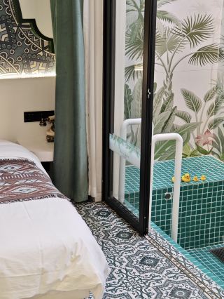 Chaozhou! This exotic homestay in the ancient city is absolutely gorgeous!!