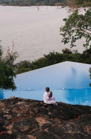 Sri Lanka Travel Diary | Car Repair, Dambulla, Heritance Kandalama Hotel