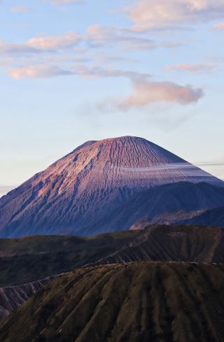 Mount Bromo Travelogue 2 / Sunrise: A Visual Feast