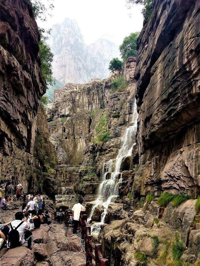 Jiaozuo Waterfalls: Liquid Jewels in the Heart of the Taihang Mountain